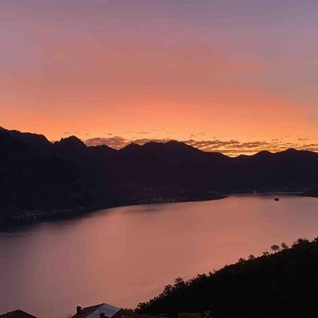 Cozy House On Iseo Lake Fonteno Bagian luar foto